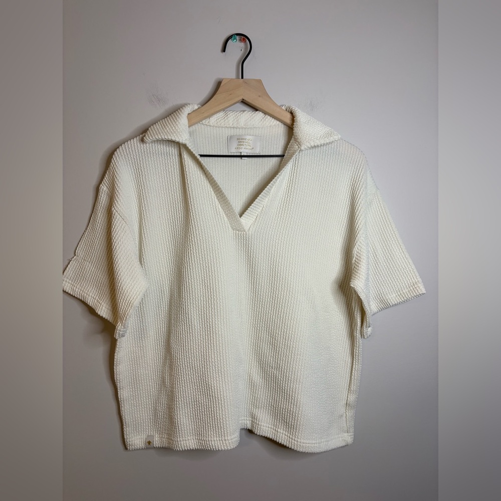 Women’s Simply Southern polo pullover top size S